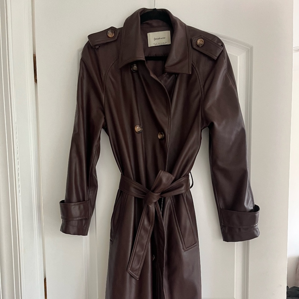 brown/red faux leather coat